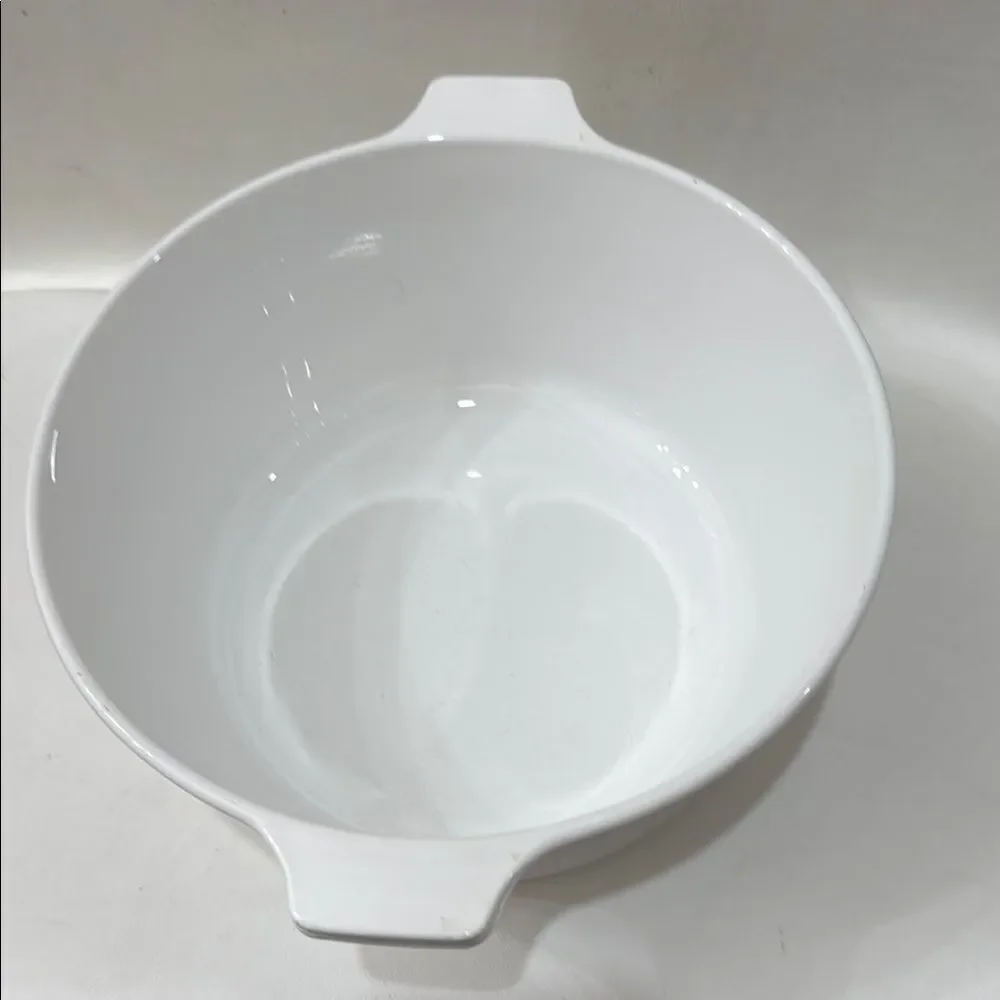 Corningware White Ceramic Bakeware Serving 2 1/2 Quart 8 1/2 Round 3 1/2  In Ta